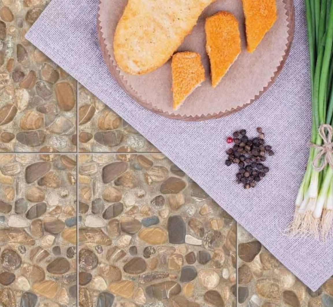 Piso de piedra con mantel y quesos